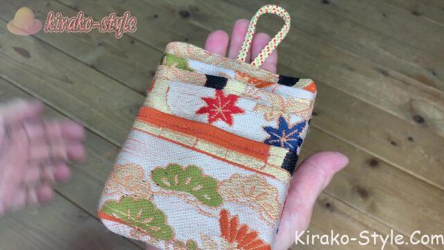 着物リメイク　帯地からお財布　羽織紐ループ